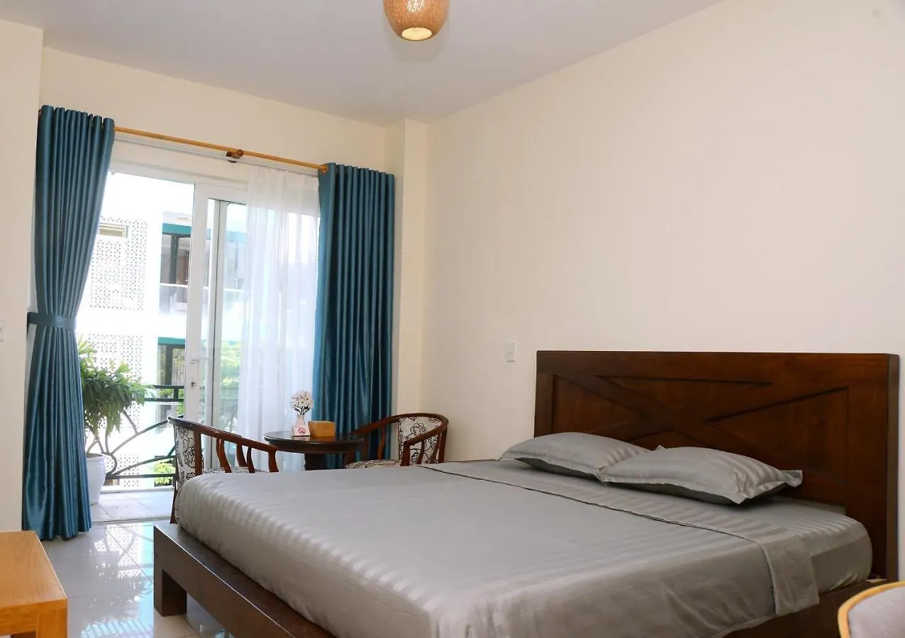 Andy Home Da Nang